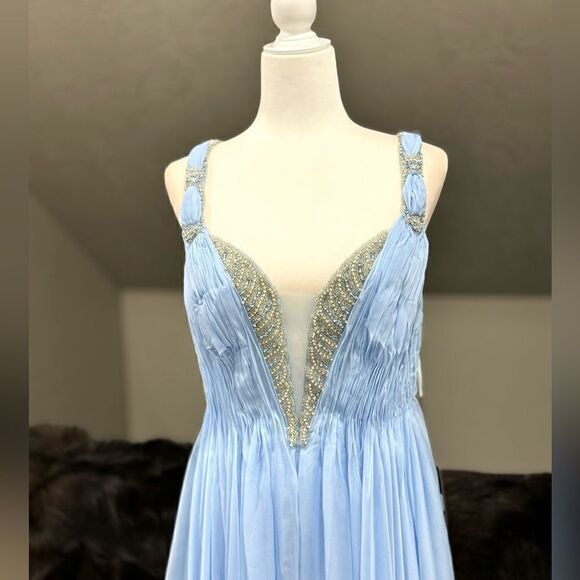 New Gorgeous Light Blue Beaded Chiffon Gown With Shawl - Picture 2 of 16